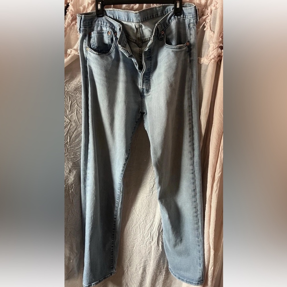 Vintage Levi Button Fly 501 38x34 Light Wash Denim Jeans